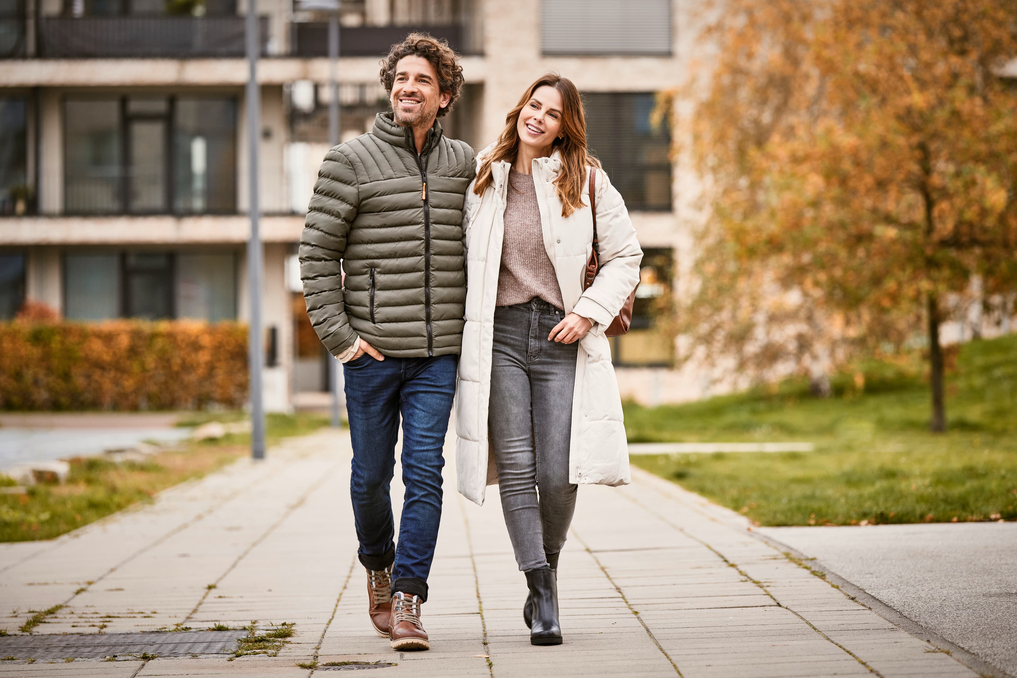 Shoe4You Schuhe Paar spaziert